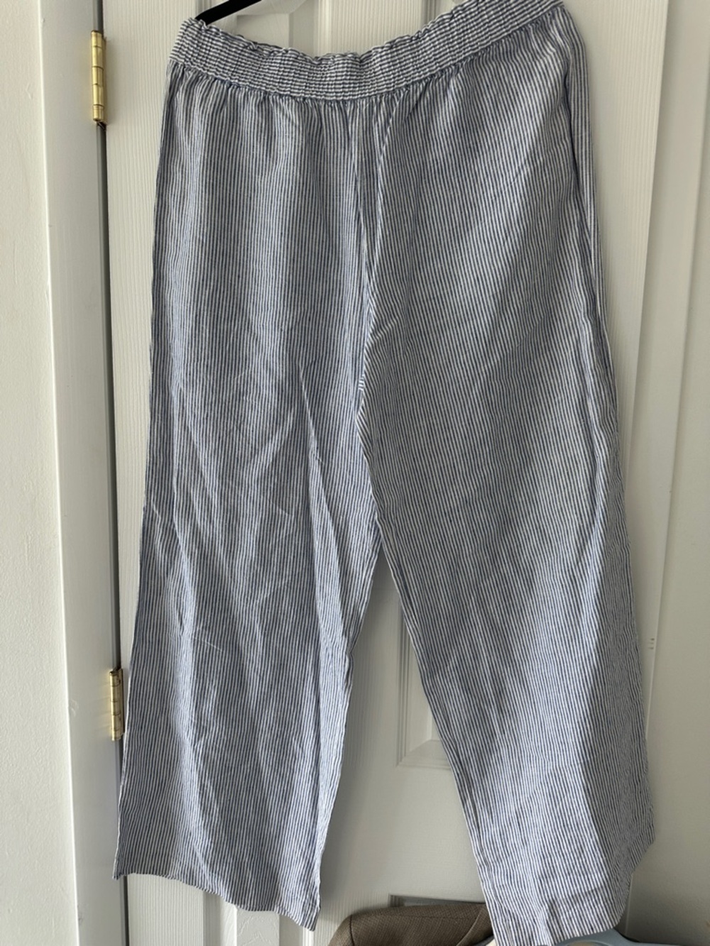 Women's Blue & White Striped Elastic Waist Pants